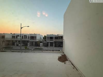 3 Bedroom Villa for Rent in DAMAC Hills 2 (Akoya by DAMAC), Dubai - Furnished 3 Bed + maid room 3 Bedroom Villa for Rent in DAMAC Hills 2 (Akoya by DAMAC), Dubai - Furnished 3 Bed + maid room