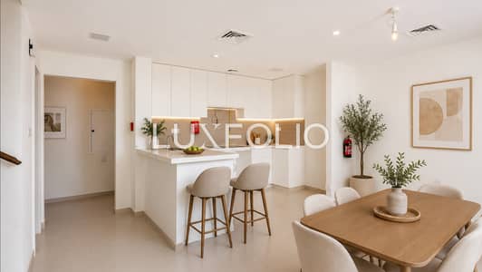 3 habitaciones Townhouse para en Venta en Town Square, Dubai - Casa adosada en Town Square,Safi Townhouses, 3 dormitorios, 2900000 AED - 16295010 3 habitaciones Townhouse para en Venta en Town Square, Dubai - Casa adosada en Town Square,Safi Townhouses, 3 dormitorios, 2900000 AED - 16295010