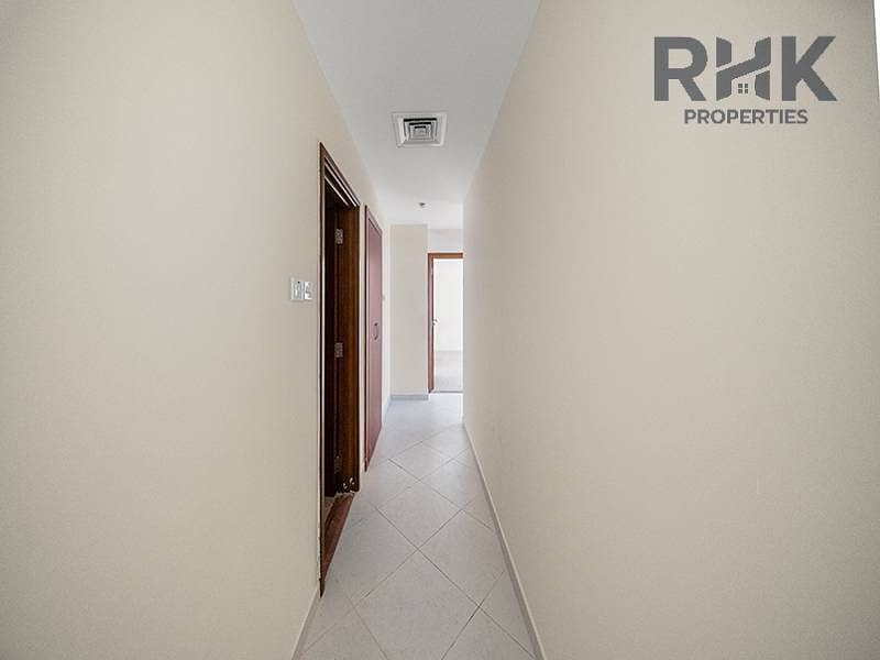 10 Interior corridor connecting rooms in Dubai Marina apartment