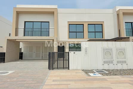 3 habitaciones Villa para en Alquiler en Yas Island, Abu Dhabi - Villa en Yas Island,Yas Acres,The Magnolias, 3 dormitorios, 300000 AED - 16295420 3 habitaciones Villa para en Alquiler en Yas Island, Abu Dhabi - Villa en Yas Island,Yas Acres,The Magnolias, 3 dormitorios, 300000 AED - 16295420