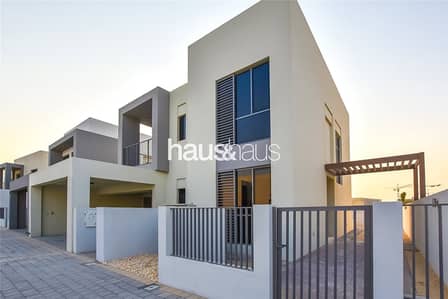 Single Row | Four Bedroom + Maid's | Available Now Single Row | Four Bedroom + Maid's | Available Now
