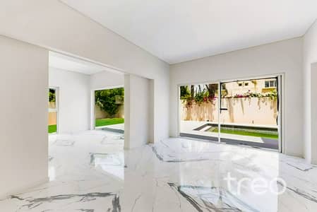 5 Slaapkamers Villa te Huur in The Meadows, Dubai - 275e817e1f2d1763ab9949d130c53da4. jpg 5 Slaapkamers Villa te Huur in The Meadows, Dubai - 275e817e1f2d1763ab9949d130c53da4. jpg