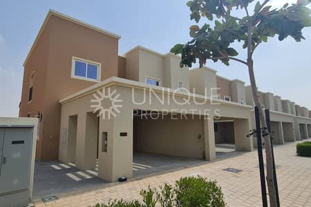 4 Schlafzimmer Townhouse zum zur Miete in Villanova, Dubai - Reihenhaus in Villanova,Amaranta,Amaranta B, 4 schlafzimmer, 160000 AED - 16296184 4 Schlafzimmer Townhouse zum zur Miete in Villanova, Dubai - Reihenhaus in Villanova,Amaranta,Amaranta B, 4 schlafzimmer, 160000 AED - 16296184