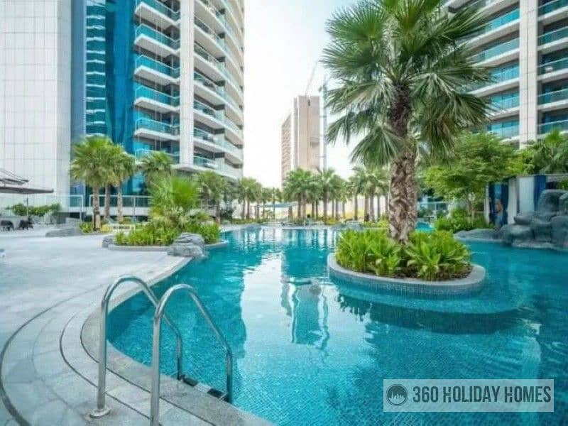 24 POOL311. jpg