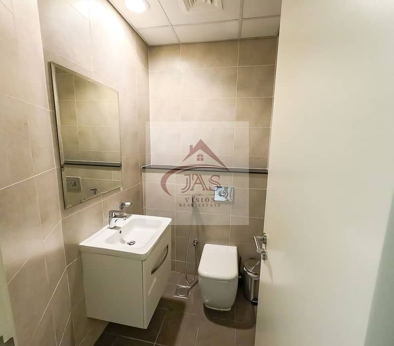 17 damac44. jpg