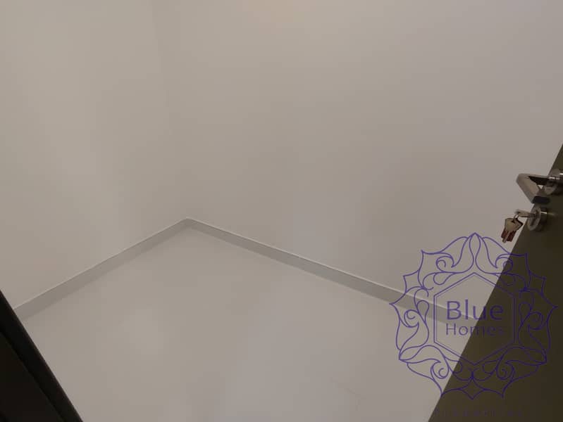 6 39242. jpg