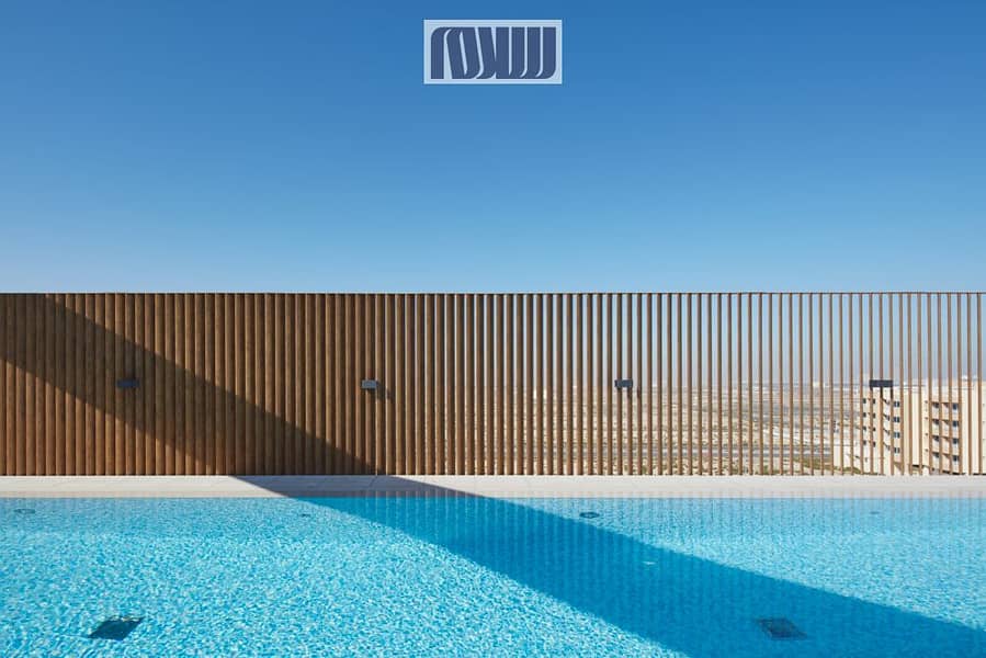 15 Pool_2_Web size. jpg