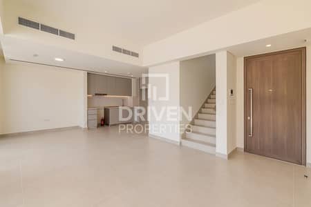 3 habitaciones Townhouse para en Venta en The Valley by Emaar, Dubai - Casa adosada en The Valley by Emaar,Orania, 3 dormitorios, 2950000 AED - 16297530 3 habitaciones Townhouse para en Venta en The Valley by Emaar, Dubai - Casa adosada en The Valley by Emaar,Orania, 3 dormitorios, 2950000 AED - 16297530