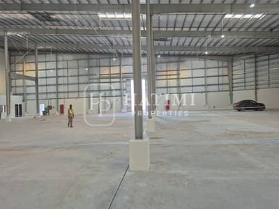 Warehouse para en Alquiler en Umm Al Thuoob, Umm Al Quwain - WhatsApp Image 2025-12-10 at 11.46. 40 AM_17_11zon. jpeg Warehouse para en Alquiler en Umm Al Thuoob, Umm Al Quwain - WhatsApp Image 2025-12-10 at 11.46. 40 AM_17_11zon. jpeg