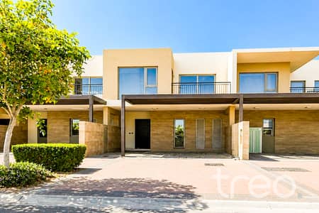 3 habitaciones Townhouse para en Venta en Arabian Ranches 2, Dubai - 323217e8-9b0a-4abe-b0c3-ea2cb7de2388. jpg 3 habitaciones Townhouse para en Venta en Arabian Ranches 2, Dubai - 323217e8-9b0a-4abe-b0c3-ea2cb7de2388. jpg