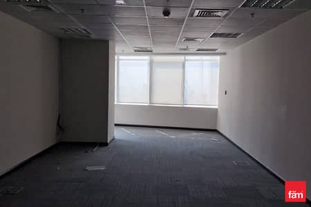Office para en Alquiler en Jumeirah Lake Towers (JLT), Dubai - Oficina en Jumeirah Lake Towers (JLT)，Mazaya Business Avenue，Mazaya Business Avenue AA-1, 95000 AED - 16297657