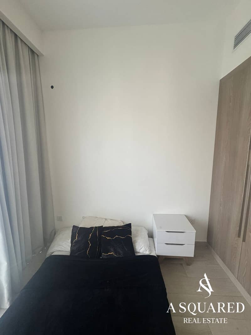 4 image_3