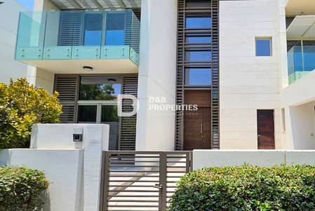 فیلا 4 غرف نوم للايجار في مدينة محمد بن راشد (MBR City)، دبي - فیلا في فلل ديستريكت 1،دستركت ون،مدينة محمد بن راشد (MBR City) 4 غرف 900000 درهم - 16298622