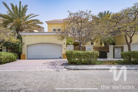 Villa de 4 chambres à à vendre à Jumeirah Park, Dubai - Villa à Jumeirah Park，District 7, 4 chambres, 9700000 AED - 16298641