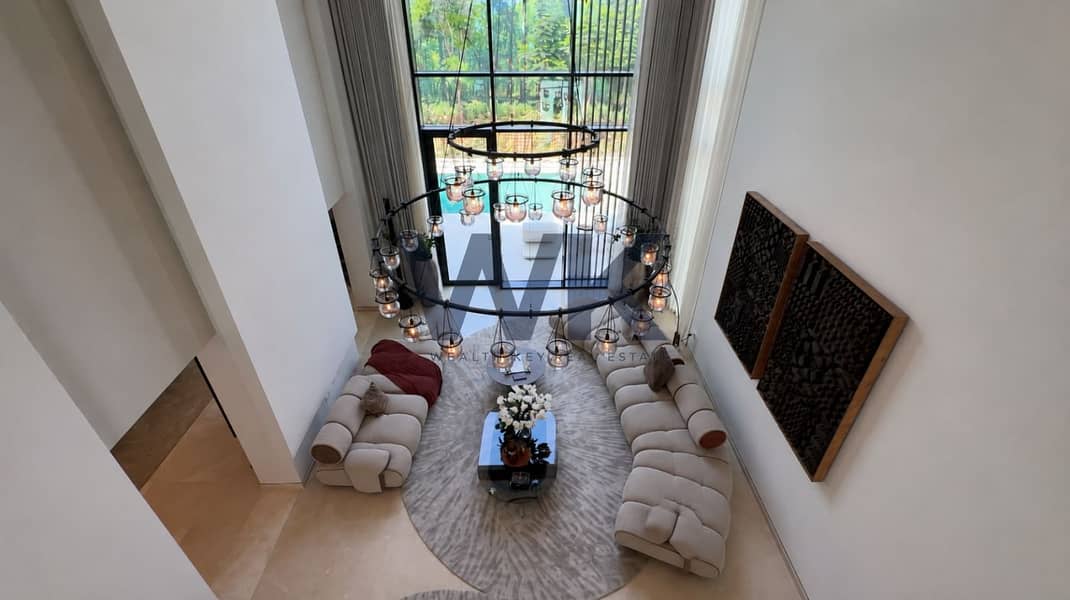 Luxury Modern Villa / Private Pool / Elevator - Luxury Modern Villa / Private Pool / Elevator -