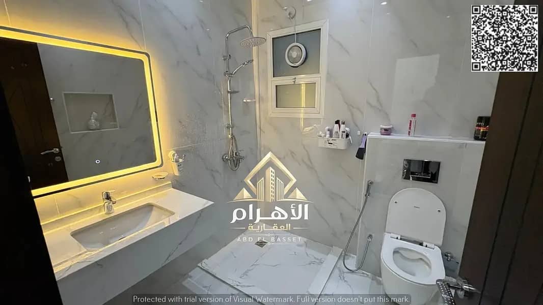 19 861774165-1066x800. webp