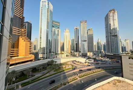 2 Bedroom Flat for Sale in Dubai Marina, Dubai - Partially Upgraded | Spacious | Vacant on Transfer
