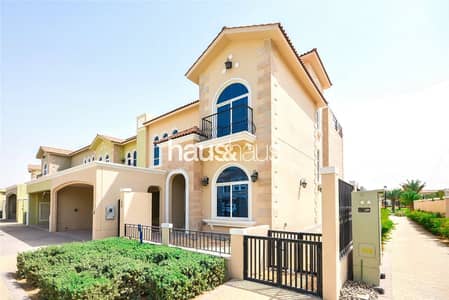 5 Slaapkamers Townhouse te Huur in Motor City, Dubai - Rijwoning in Motor City,Green Community (Motor City),Casa Familia, 5 slaapkamers, 460000 AED - 16299803 5 Slaapkamers Townhouse te Huur in Motor City, Dubai - Rijwoning in Motor City,Green Community (Motor City),Casa Familia, 5 slaapkamers, 460000 AED - 16299803