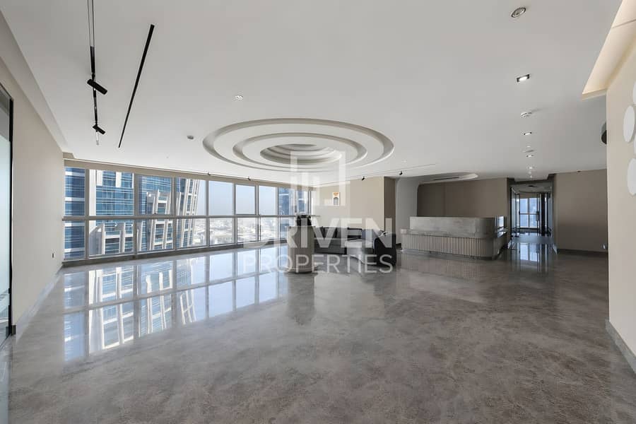Full Floor | Luxury Fitted | 38 Parking Spaces Full Floor | Luxury Fitted | 38 Parking Spaces