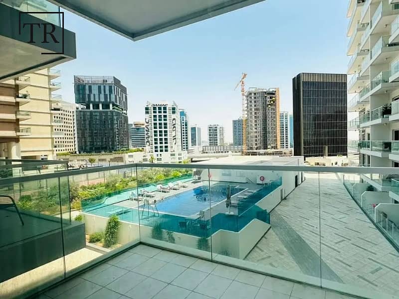 Spacious | Refined Finishes | Relaxing Pool Views Spacious | Refined Finishes | Relaxing Pool Views