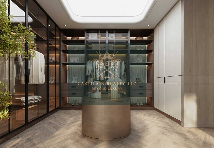 15 Walk-in Closet. jpg