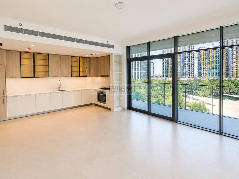 6 27b0de6d-3f0e-4713-b374-d5f133755ac9. png