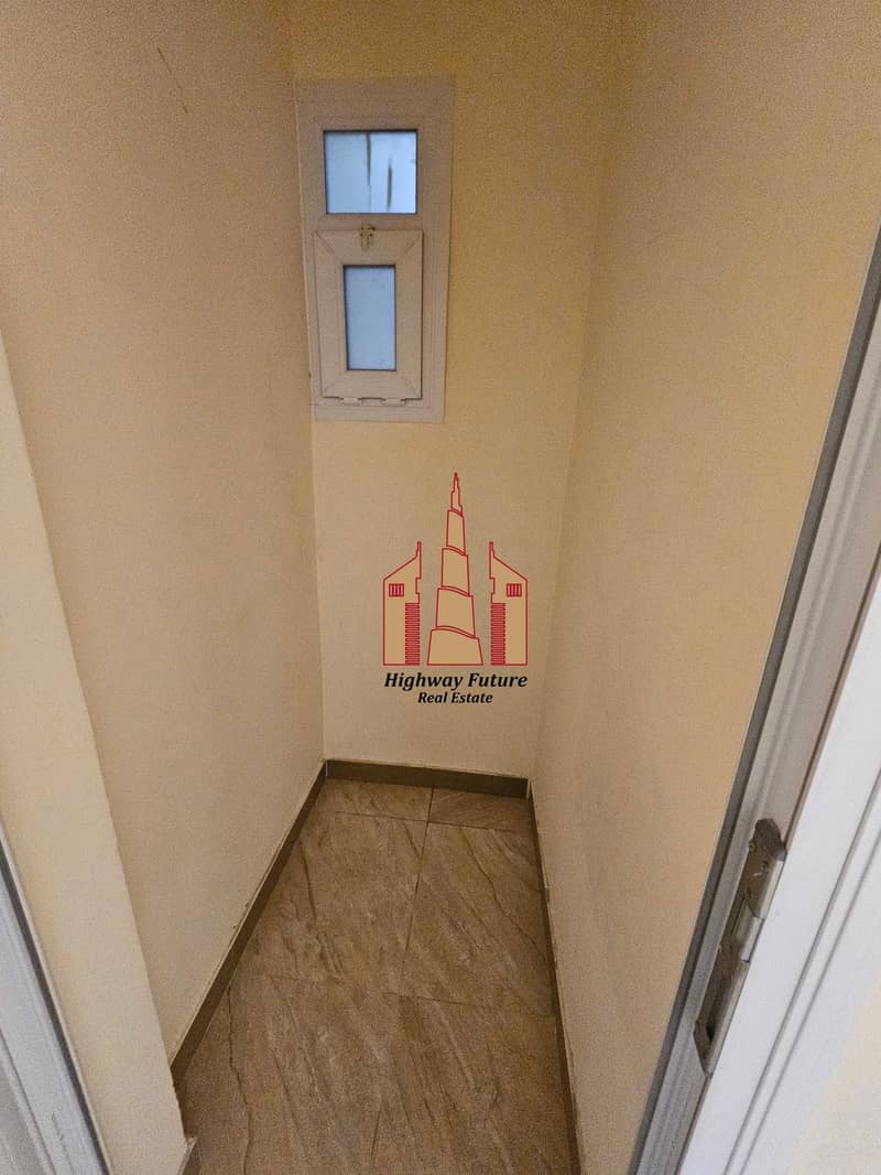 11 54886. jpg