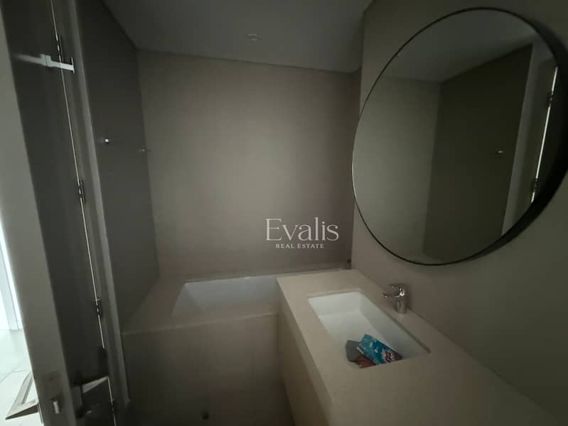 8 Untitled design (11). jpg