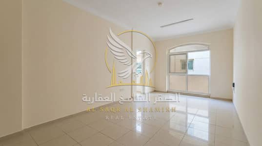شقة 1 غرفة نوم للايجار في القليعة، الشارقة - Spacious 1 Bedroom Apartment for Annual Rent in Al Qulaya Near the Corniche 1. jpeg