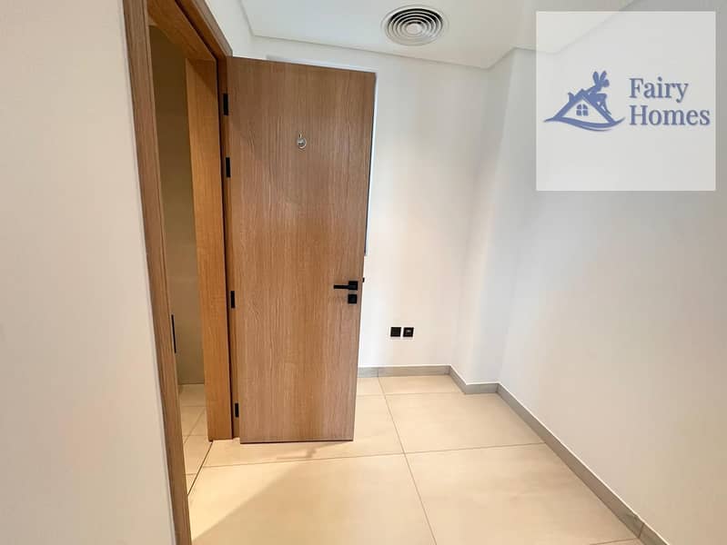 22 WhatsApp Image 2026-08-26 at 4.25. 12 PM (3). jpeg
