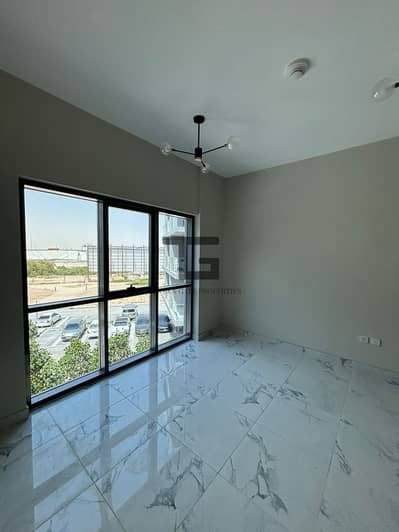 Studio for Rent in Dubai South, Dubai - PHOTO-2026-07-23-20-17-59 3. jpg