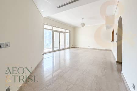2 Slaapkamers Appartement te Huur in Palm Jumeirah, Dubai - Appartement in Palm Jumeirah，Shoreline Apartments，Al Haseer, 2 slaapkamers, 174999 AED - 16303851