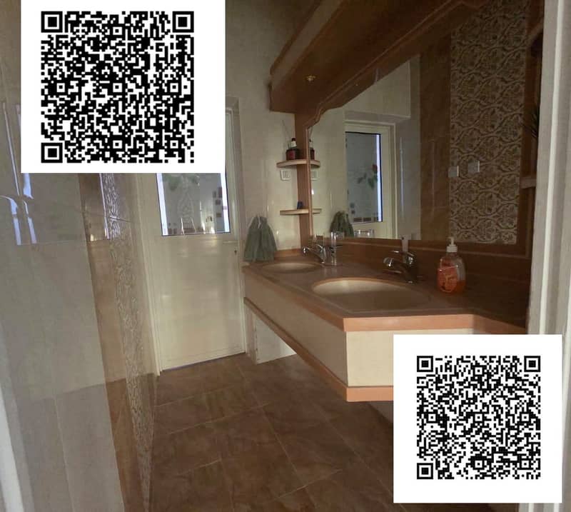 18 1000137991. jpg