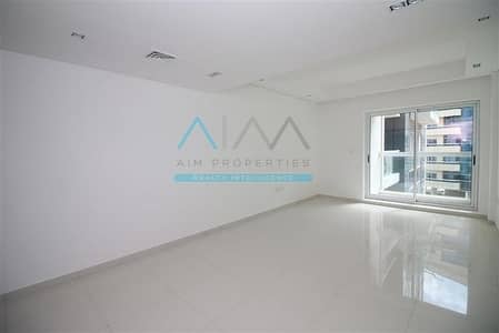 SPACIOUS 1BHK+POOL+GYM+PARKING FAMILY BUILDING SPACIOUS 1BHK+POOL+GYM+PARKING FAMILY BUILDING
