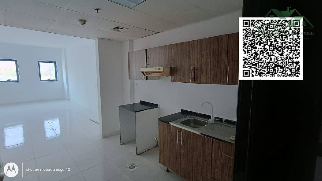 7 WhatsApp Image 2025-11-24 at 13.40. 57_5d68996c. jpg