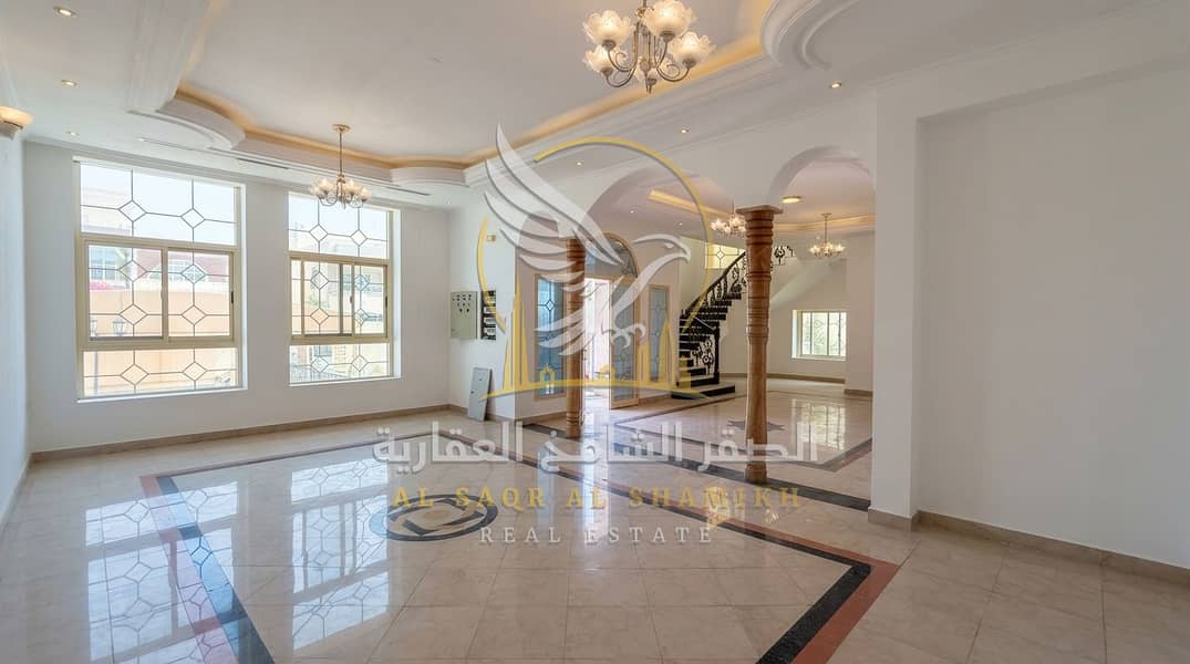 4 فيلا الشرقان تبع فاكسون مع حديقة الف 140 7. jpeg