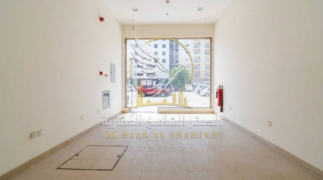 3 Enhance_real_estate_photo_lighting_202608261256. jpeg