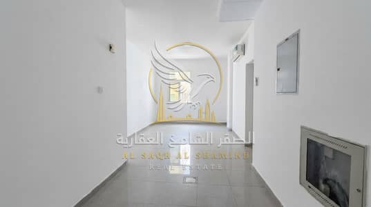 1 Bedroom Apartment for Rent in Al Qulayaah, Sharjah - Spacious 1 Bedroom Apartment for Annual Rent in Al Butina Near Al Heera Beach 1. jpeg