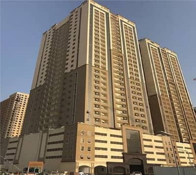 Spacious 2 Bedroom Hall in Gold Crest Towers Spacious 2 Bedroom Hall in Gold Crest Towers