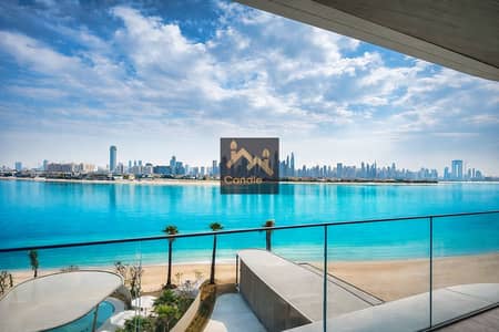 3 Bedroom Penthouse for Sale in Palm Jumeirah, Dubai - living room view. jpg
