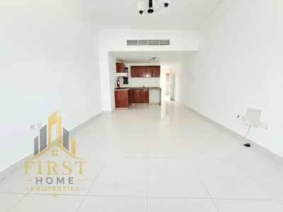 Studio for Rent in Al Khan, Sharjah - 94145. jpg