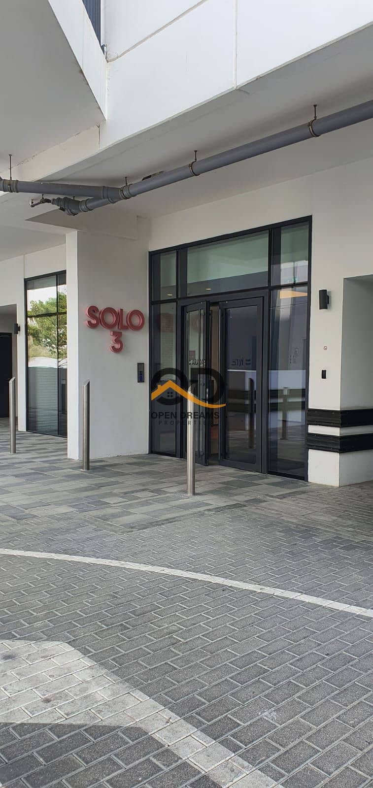 8 30084. jpg