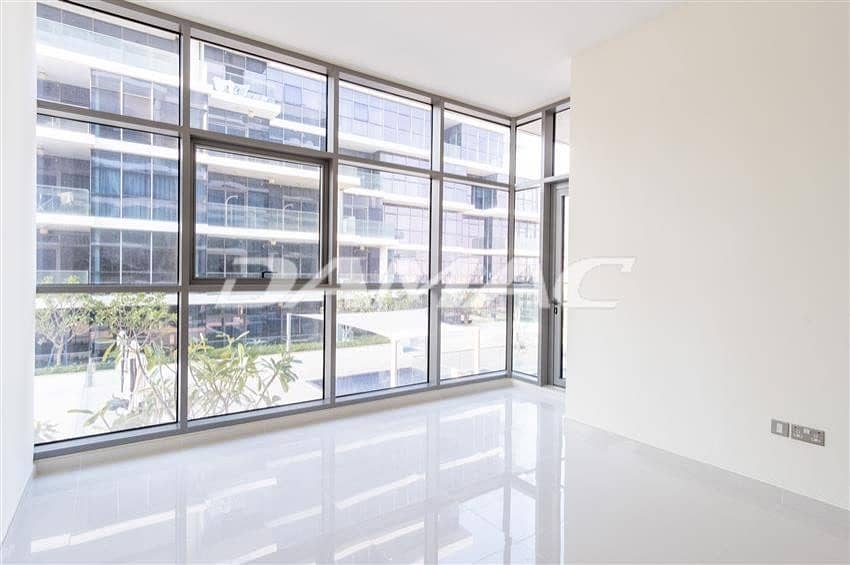 Spacious Brand New Apartment with Balcony