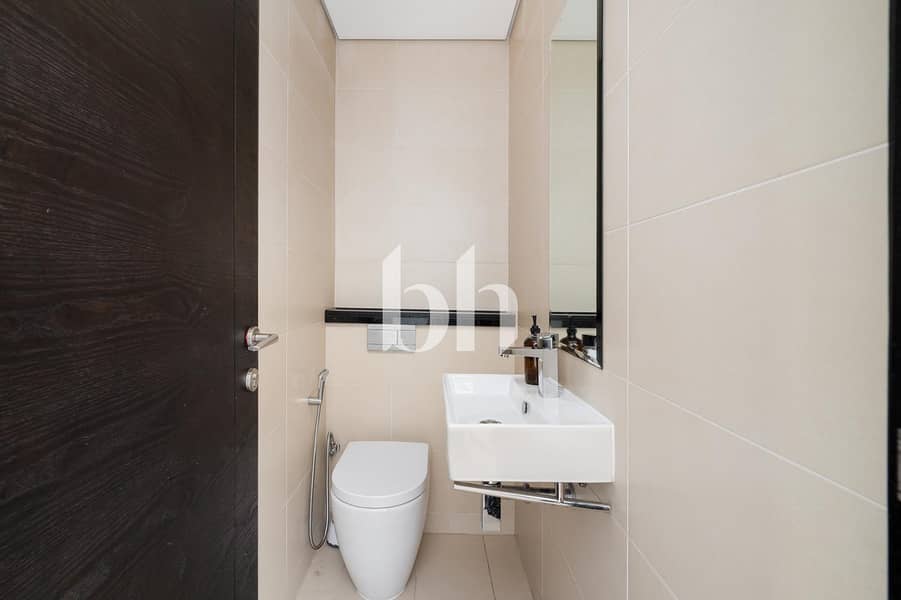 11 images image img