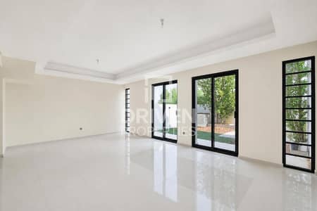 5 Camere Townhouse in vendita a DAMAC Hills 2 (Akoya by DAMAC), Dubai - Villetta a schiera a DAMAC Hills 2 (Akoya by DAMAC),Primrose, 5 camere da letto, 2500000 AED - 16307380 5 Camere Townhouse in vendita a DAMAC Hills 2 (Akoya by DAMAC), Dubai - Villetta a schiera a DAMAC Hills 2 (Akoya by DAMAC),Primrose, 5 camere da letto, 2500000 AED - 16307380