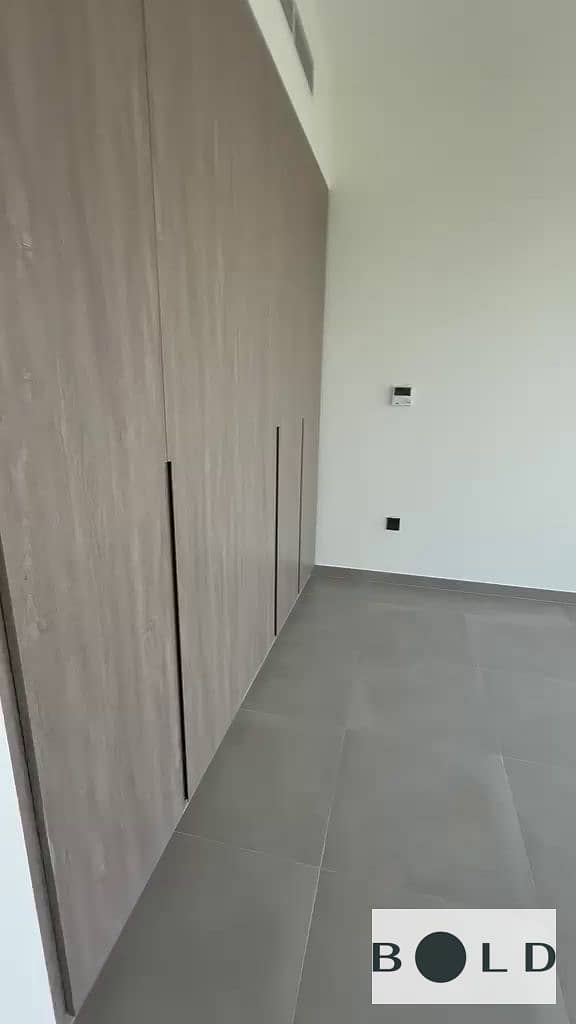 41 vlcsnap-2026-08-27-10h12m28s132. png
