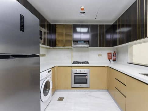 3 KITCHEN. JPG