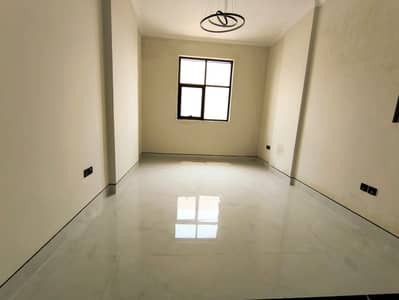 استوديو للايجار في الزاهية، الشارقة - 60094. jpg استوديو للايجار في الزاهية، الشارقة - 60094. jpg