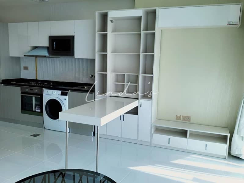 2 images image img