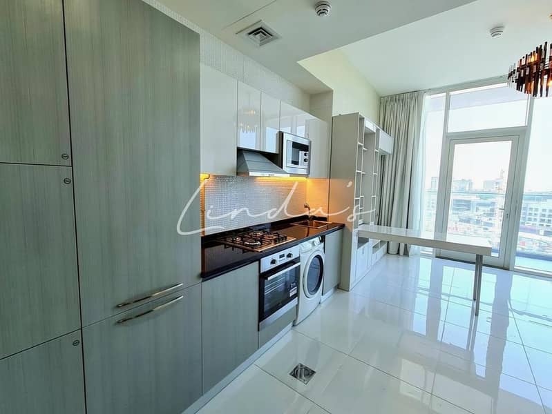 4 images image img